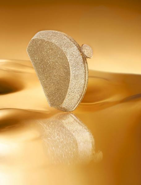 Photograph Isabelle Bonjean Swarovski on One Eyeland
